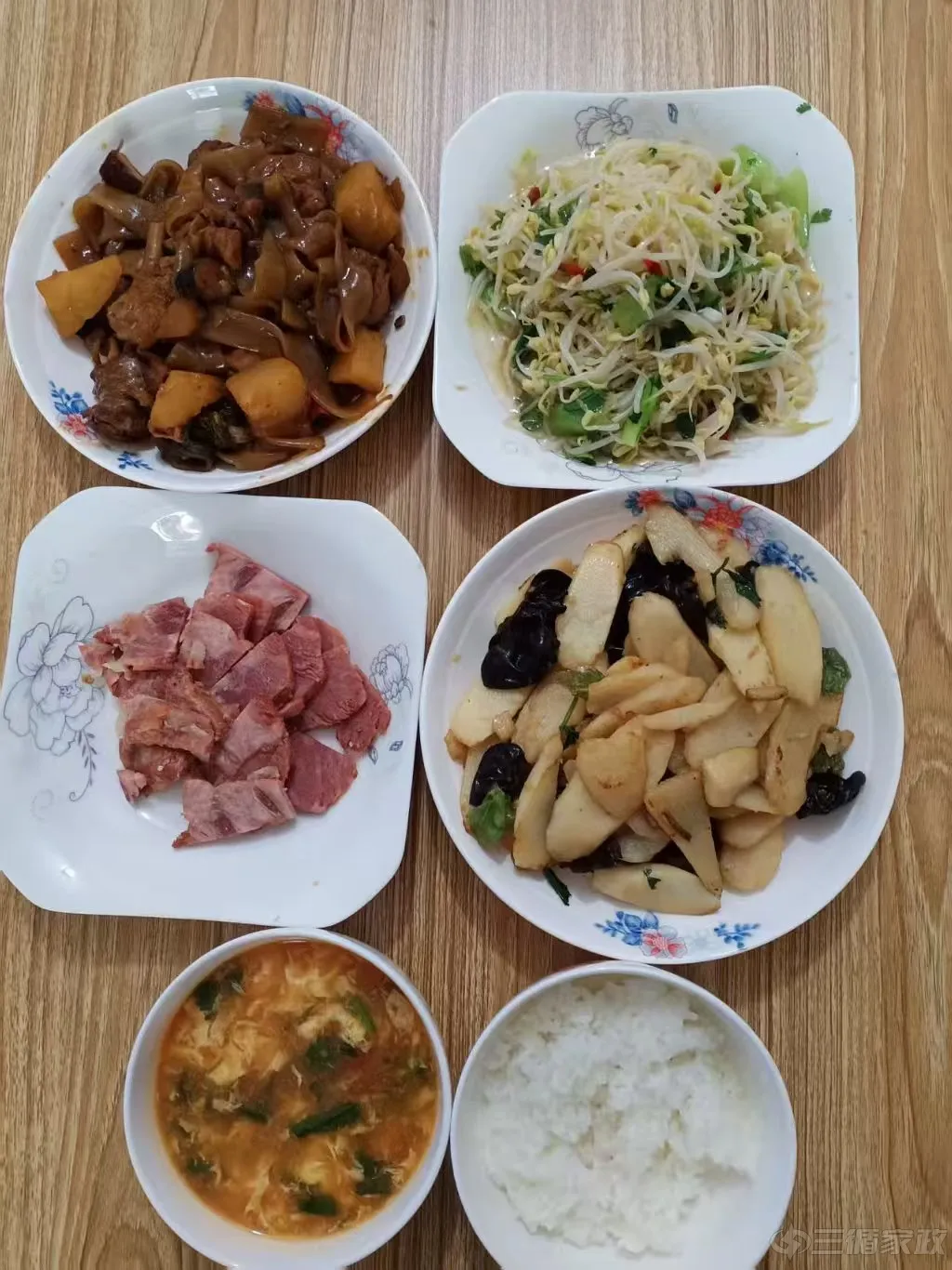 照片